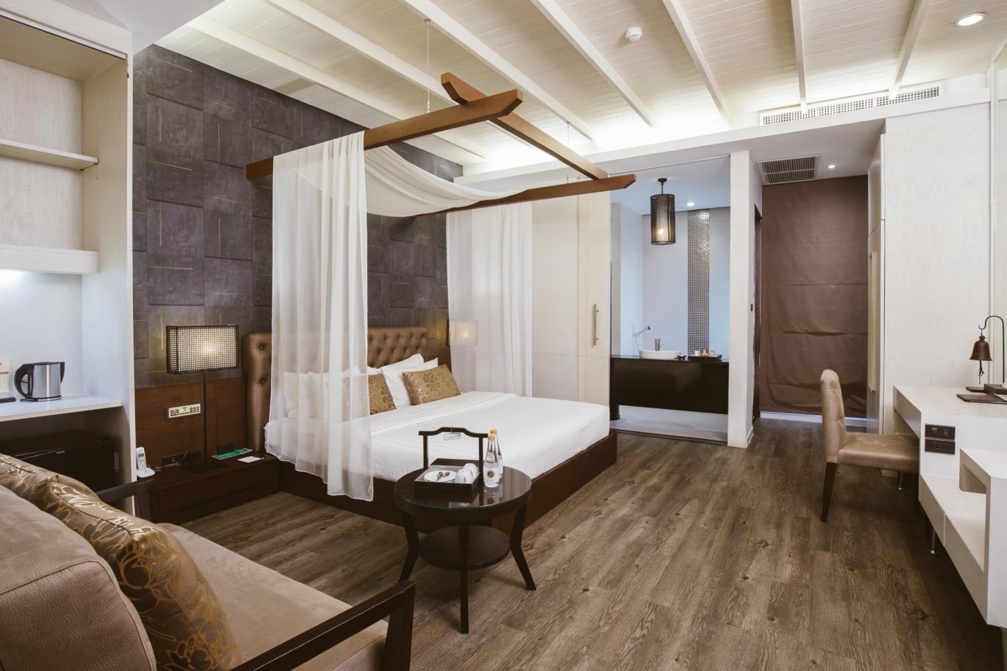 De Chai Colonial Hotel & Spa - Sha Plus Чиангмай Екстериор снимка
