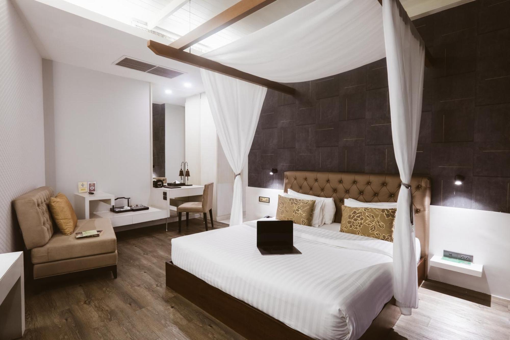 De Chai Colonial Hotel & Spa - Sha Plus Чиангмай Екстериор снимка