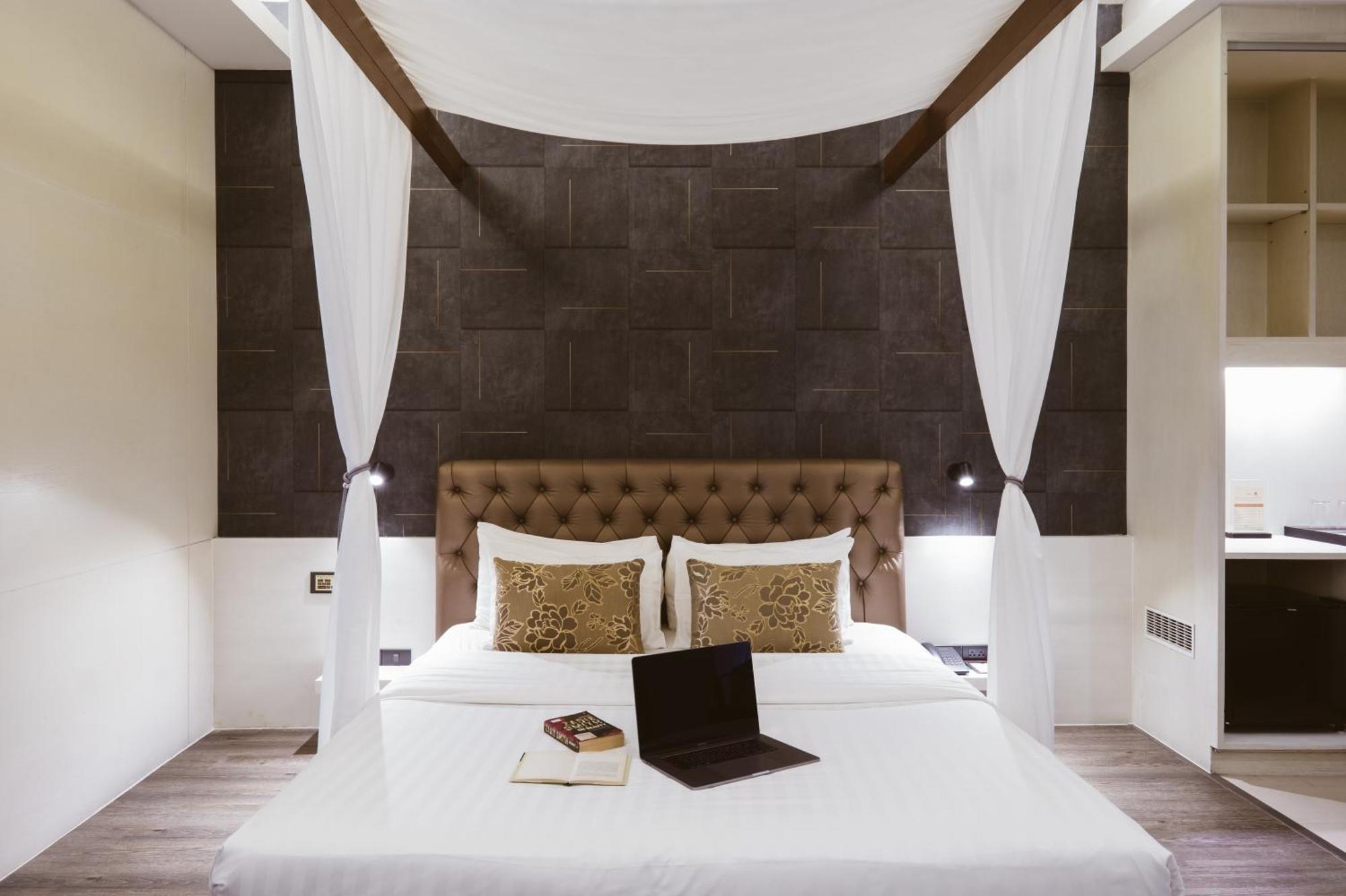 De Chai Colonial Hotel & Spa - Sha Plus Чиангмай Екстериор снимка