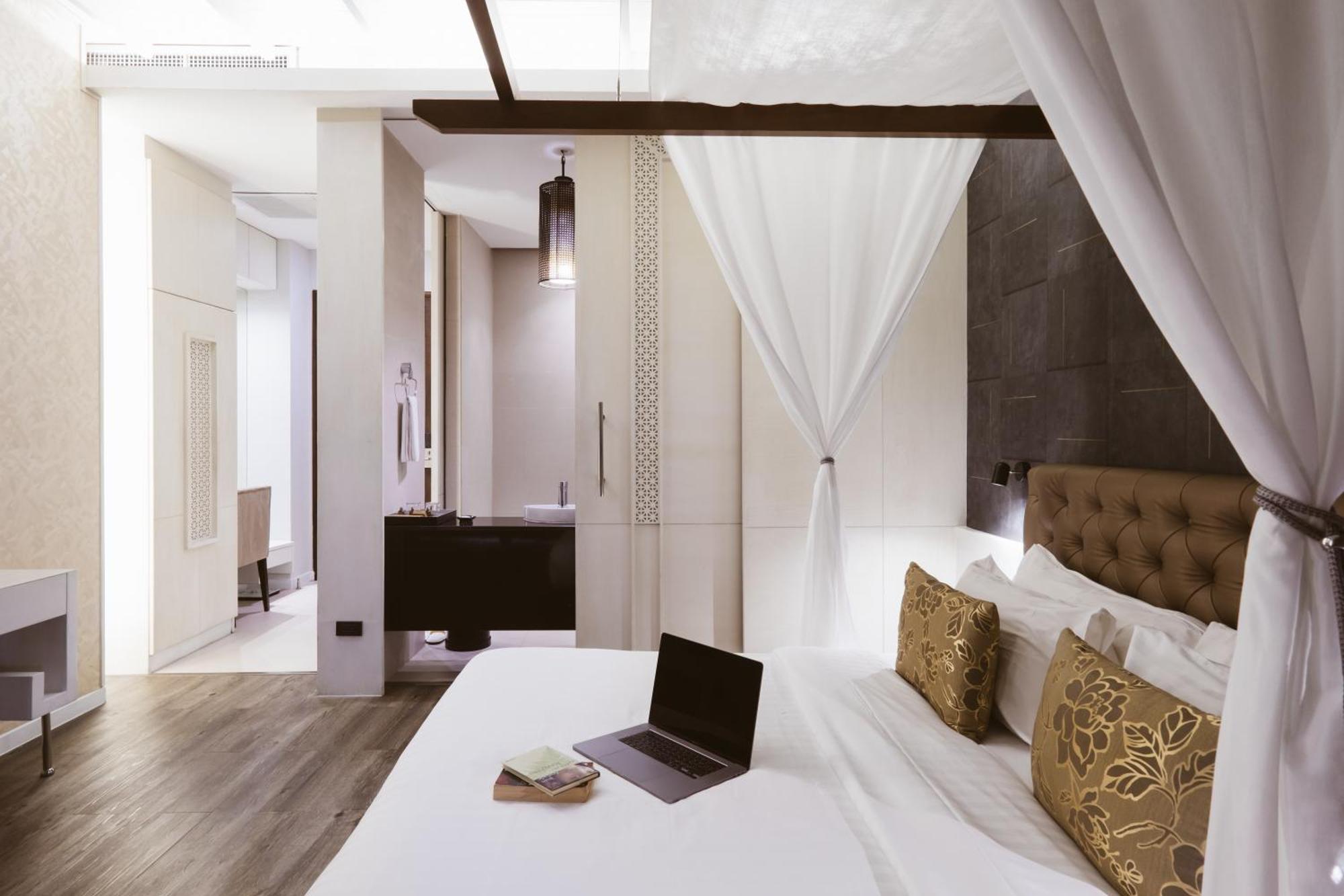 De Chai Colonial Hotel & Spa - Sha Plus Чиангмай Екстериор снимка